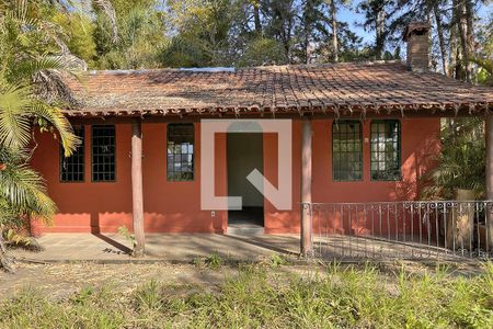 Casa à venda com 130m², 2 quartos e 5 vagas Casa à venda com 130m², 2 quartos e 5 vagasÁrea Externa