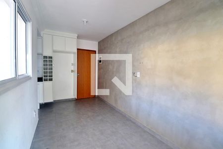 Sala de apartamento para alugar com 2 quartos, 45m² em Jardim Utinga, Santo André