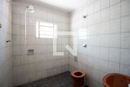 Banheiro de casa para alugar com 1 quarto, 70m² em Vila Maria Rosa, Ferraz de Vasconcelos