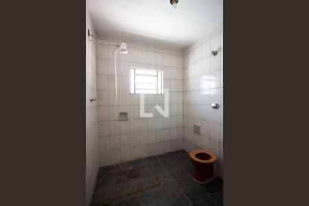 Banheiro de casa para alugar com 1 quarto, 70m² em Vila Maria Rosa, Ferraz de Vasconcelos