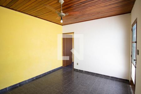 Quarto  de casa para alugar com 1 quarto, 70m² em Vila Maria Rosa, Ferraz de Vasconcelos