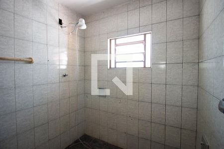 Banheiro de casa para alugar com 1 quarto, 70m² em Vila Maria Rosa, Ferraz de Vasconcelos