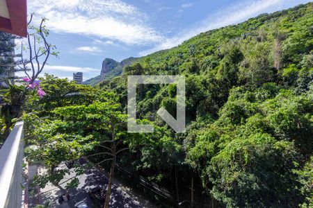 Varanda Vista de apartamento à venda com 2 quartos, 84m² em Leblon, Rio de Janeiro