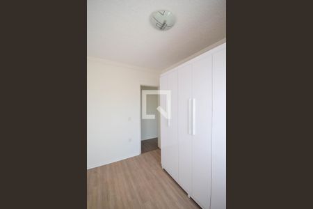 Quarto 1 de apartamento para alugar com 2 quartos, 50m² em Jardim Alvorada, Nova Iguaçu