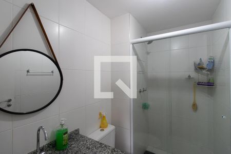 Banheiro de apartamento para alugar com 2 quartos, 50m² em Vila Maria, São Paulo