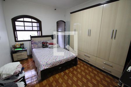 Suite de casa para alugar com 4 quartos, 200m² em Cidade São Mateus, São Paulo