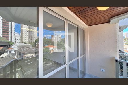 Varanda de apartamento à venda com 3 quartos, 116m² em Vila Ipojuca, São Paulo