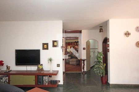 Casa à venda com 5 quartos, 527m² em Belvedere, Belo Horizonte