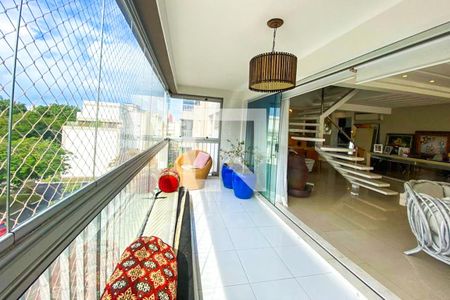 Sala de apartamento à venda com 4 quartos, 315m² em Barra da Tijuca, Rio de Janeiro