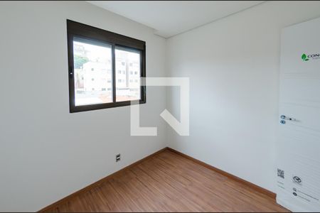 Quarto 1 de apartamento para alugar com 3 quartos, 70m² em Caiçara-adelaide, Belo Horizonte