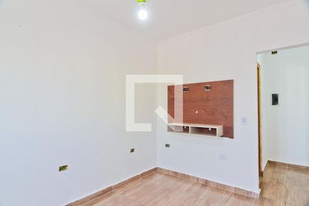 Quarto 1 de casa para alugar com 2 quartos, 70m² em Vila Carolina, São Paulo