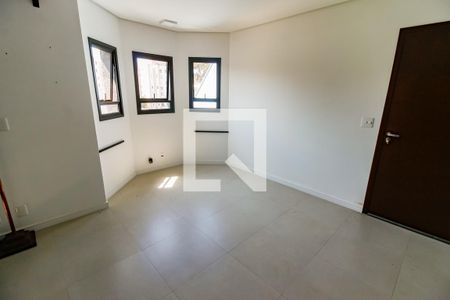 Sala de casa para alugar com 3 quartos, 320m² em Jardim Londrina, São Paulo