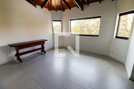 Sala de casa à venda com 3 quartos, 320m² em Jardim Londrina, São Paulo