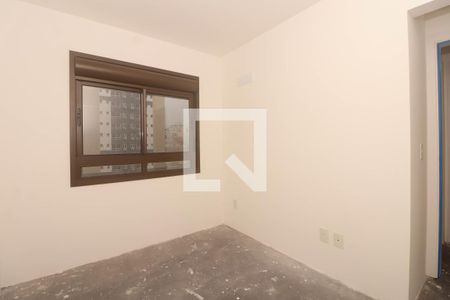 Quarto de apartamento para alugar com 2 quartos, 64m² em Passo D’areia, Porto Alegre