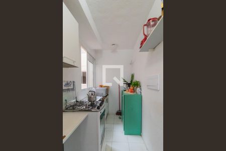 Cozinha de apartamento à venda com 2 quartos, 42m² em Cavalhada, Porto Alegre