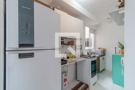 Cozinha de apartamento à venda com 2 quartos, 42m² em Cavalhada, Porto Alegre