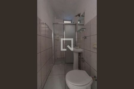 Banheiro de apartamento para alugar com 1 quarto, 35m² em Centro, Florianópolis