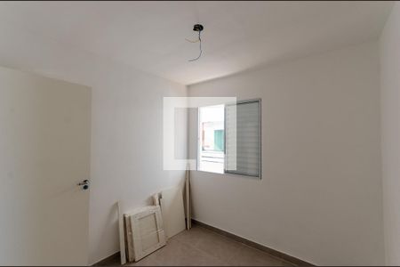 Quarto 2 de apartamento para alugar com 2 quartos, 45m² em Vila Palmeiras, São Paulo