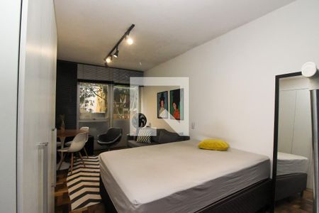 Sala/Quarto de apartamento à venda com 1 quarto, 25m² em Centro Histórico, Porto Alegre