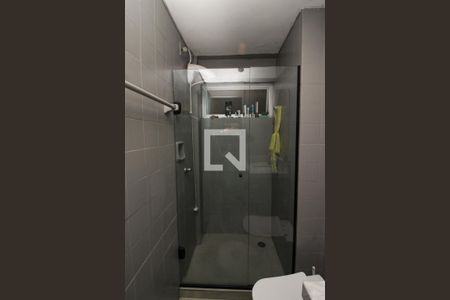Banheiro de apartamento à venda com 1 quarto, 25m² em Centro Histórico, Porto Alegre