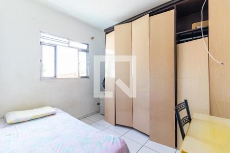 Quarto 1 de casa para alugar com 2 quartos, 50m² em Campininha, São Paulo