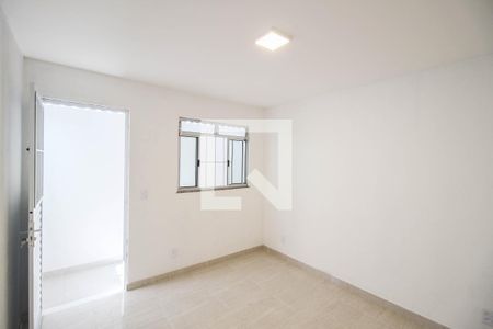 Sala de apartamento para alugar com 2 quartos, 45m² em Andrade Araujo, Belford Roxo