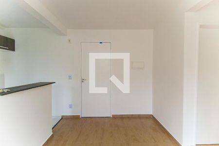 Sala de apartamento para alugar com 2 quartos, 45m² em Colônia (zona Leste), São Paulo