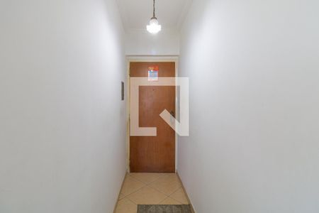 Corredor de apartamento para alugar com 1 quarto, 60m² em Vila Barreto, São Paulo