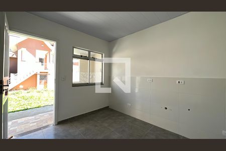 Sala/Cozinha de kitnet/studio para alugar com 1 quarto, 40m² em Novo Mundo, Curitiba