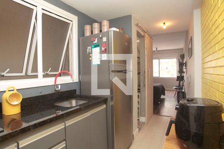 Cozinha de kitnet/studio à venda com 1 quarto, 28m² em Cidade Baixa, Porto Alegre