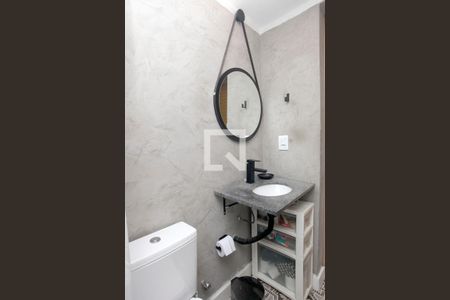 Banheiro de kitnet/studio à venda com 1 quarto, 28m² em Cidade Baixa, Porto Alegre