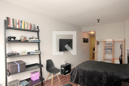 Studio - Sala / Quarto de kitnet/studio à venda com 1 quarto, 28m² em Cidade Baixa, Porto Alegre