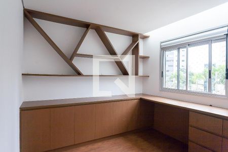 quarto 1 de apartamento à venda com 3 quartos, 125m² em Vila da Serra, Nova Lima