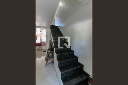 Sala - Escada de casa de condomínio à venda com 2 quartos, 70m² em Vargem Grande, Rio de Janeiro
