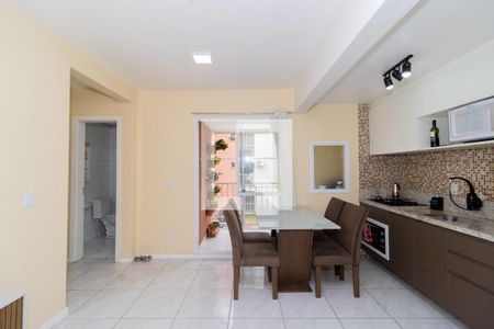 Sala/Cozinha de apartamento à venda com 2 quartos, 49m² em Fátima, Canoas