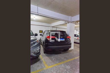 Apartamento à venda com 119m², 3 quartos e 1 vaga Apartamento à venda com 119m², 3 quartos e 1 vagaGaragem