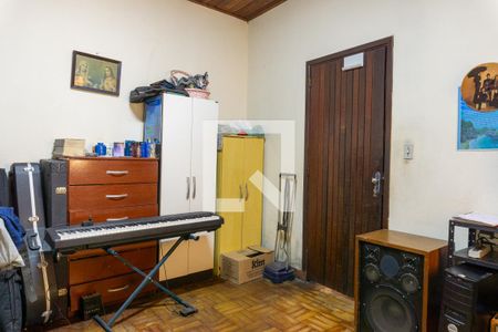 Quarto 2 de casa à venda com 4 quartos, 230m² em Jardim Bonfiglioli, São Paulo