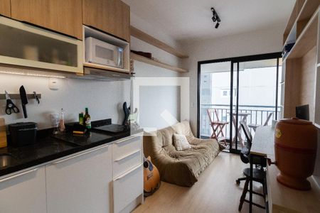 Sala/Cozinha de apartamento à venda com 1 quarto, 32m² em Butantã, São Paulo