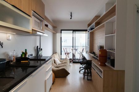 Sala/Cozinha de apartamento à venda com 1 quarto, 32m² em Butantã, São Paulo