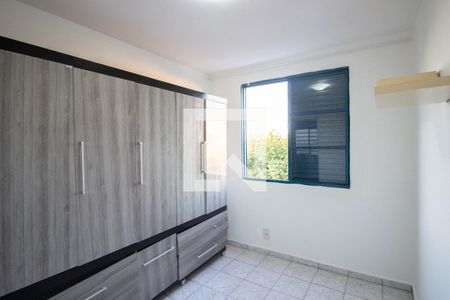 Quarto 1 de apartamento para alugar com 2 quartos, 41m² em Itaquera, São Paulo