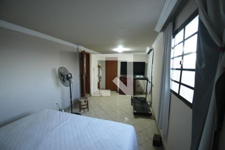 Suíte  de apartamento à venda com 2 quartos, 265m² em Planalto, Belo Horizonte