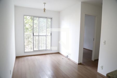 Sala de apartamento para alugar com 2 quartos, 43m² em Jaraguá, São Paulo