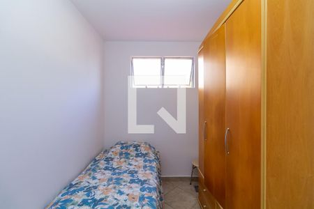 Quarto 1 de casa para alugar com 2 quartos, 60m² em Vila California, São Paulo