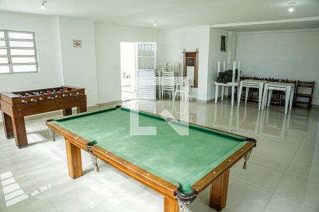 Apartamento para alugar com 92m², 3 quartos e 1 vaga Apartamento para alugar com 92m², 3 quartos e 1 vagaSalão de jogos