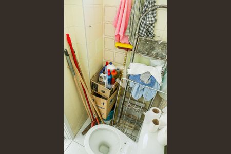 Apartamento para alugar com 92m², 3 quartos e 1 vaga Apartamento para alugar com 92m², 3 quartos e 1 vagaBanheiro Área de Serviço