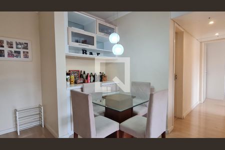 Sala de apartamento para alugar com 2 quartos, 71m² em Rubem Berta, Porto Alegre