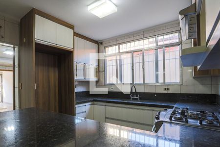 Cozinha de casa para alugar com 3 quartos, 170m² em Vila Água Funda, São Paulo