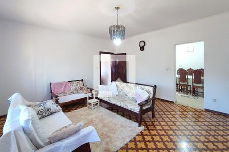 Sala de Estar de casa para alugar com 4 quartos, 174m² em Vila Mimosa, Campinas