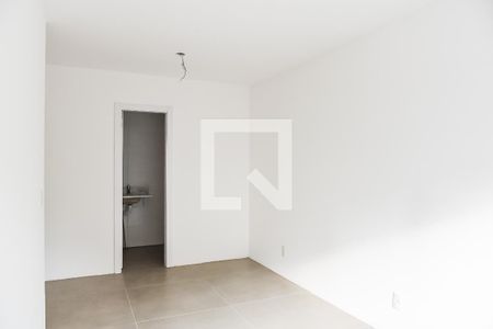 Suíte de apartamento para alugar com 2 quartos, 67m² em Passo da Areia, Porto Alegre