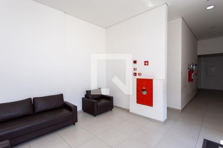 Apartamento à venda com 55m², 2 quartos e 1 vaga Apartamento à venda com 55m², 2 quartos e 1 vagaHall social